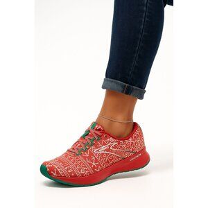 Brooks Levitate 5 “Merry Christmas” Neutral Running Shoes Red Women’s 7
